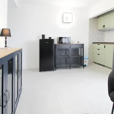 Lovely In With Kitchenette